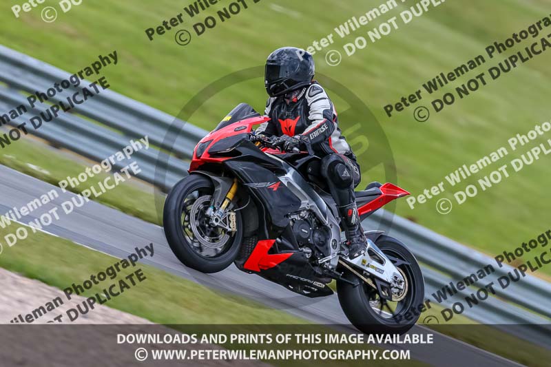 Castle Combe 2019;PJ Motorsport Photography 2019;donington no limits trackday;donington park photographs;donington trackday photographs;no limits trackdays;peter wileman photography;trackday digital images;trackday photos